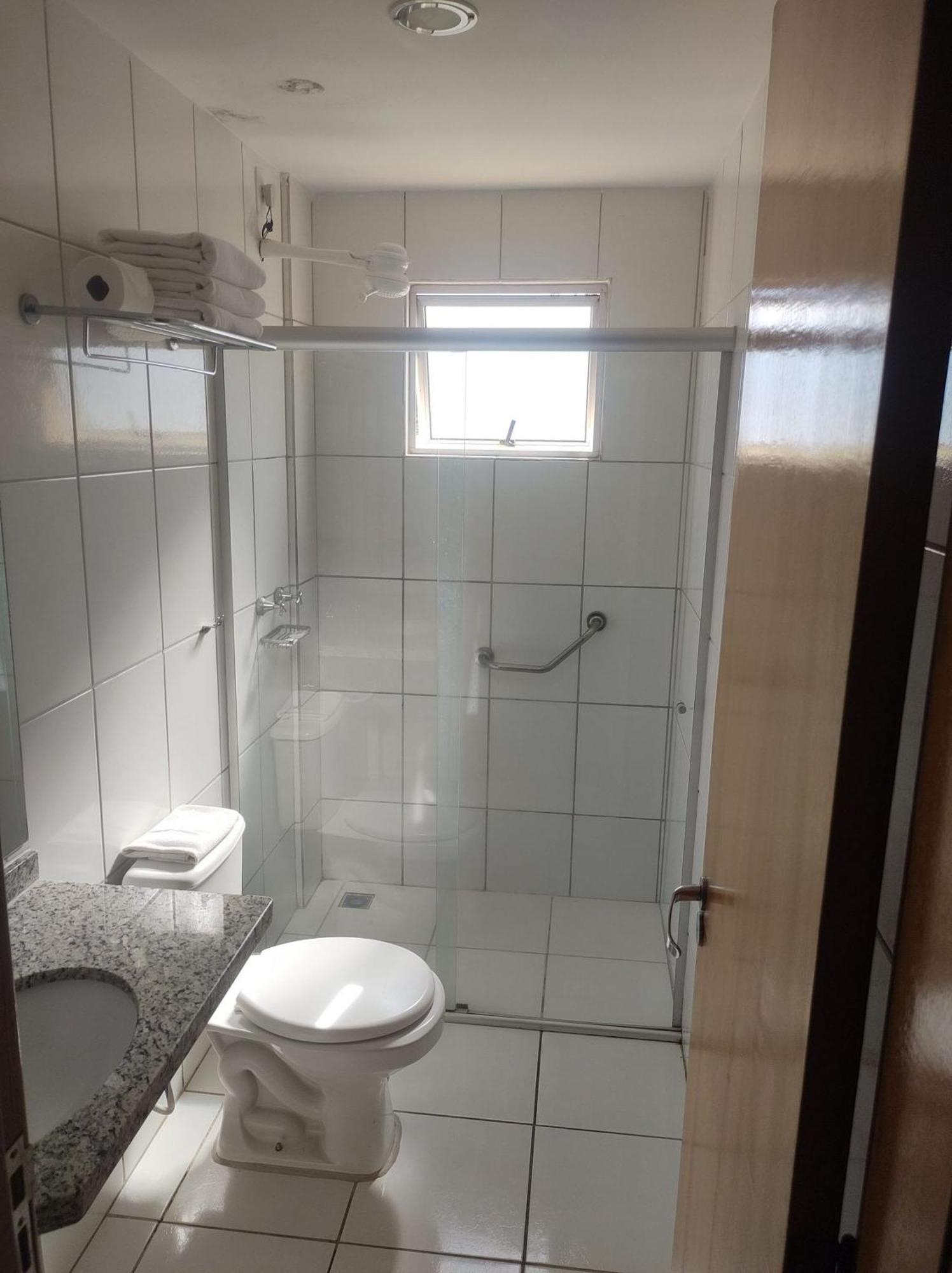 Suite Golden Express Roberto Imoveis Caldas Novas Eksteriør billede